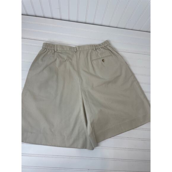Talbots Beige & Black Flat Front High Waisted Chino Women’s Shorts Plus Size 16 - Picture 3 of 10